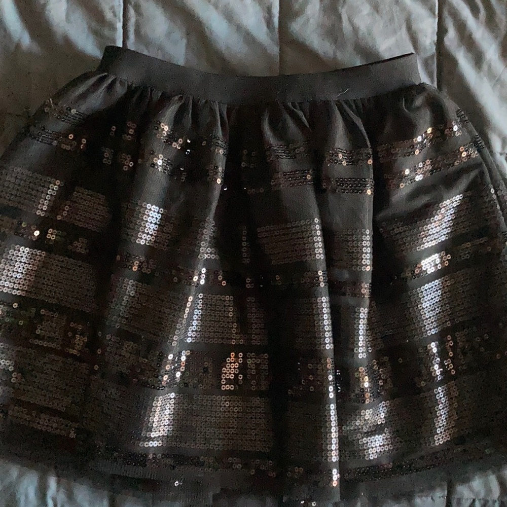 Two skirts - Picture 3 of 3